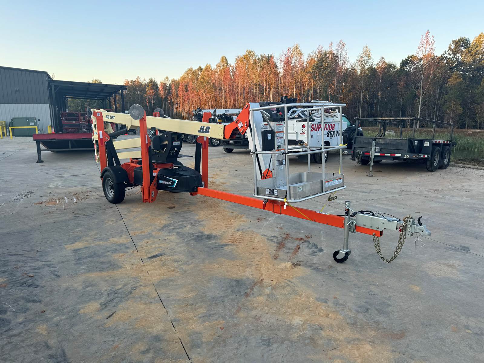 2025 JLG ET500J Towable Boom Lift - photo 4