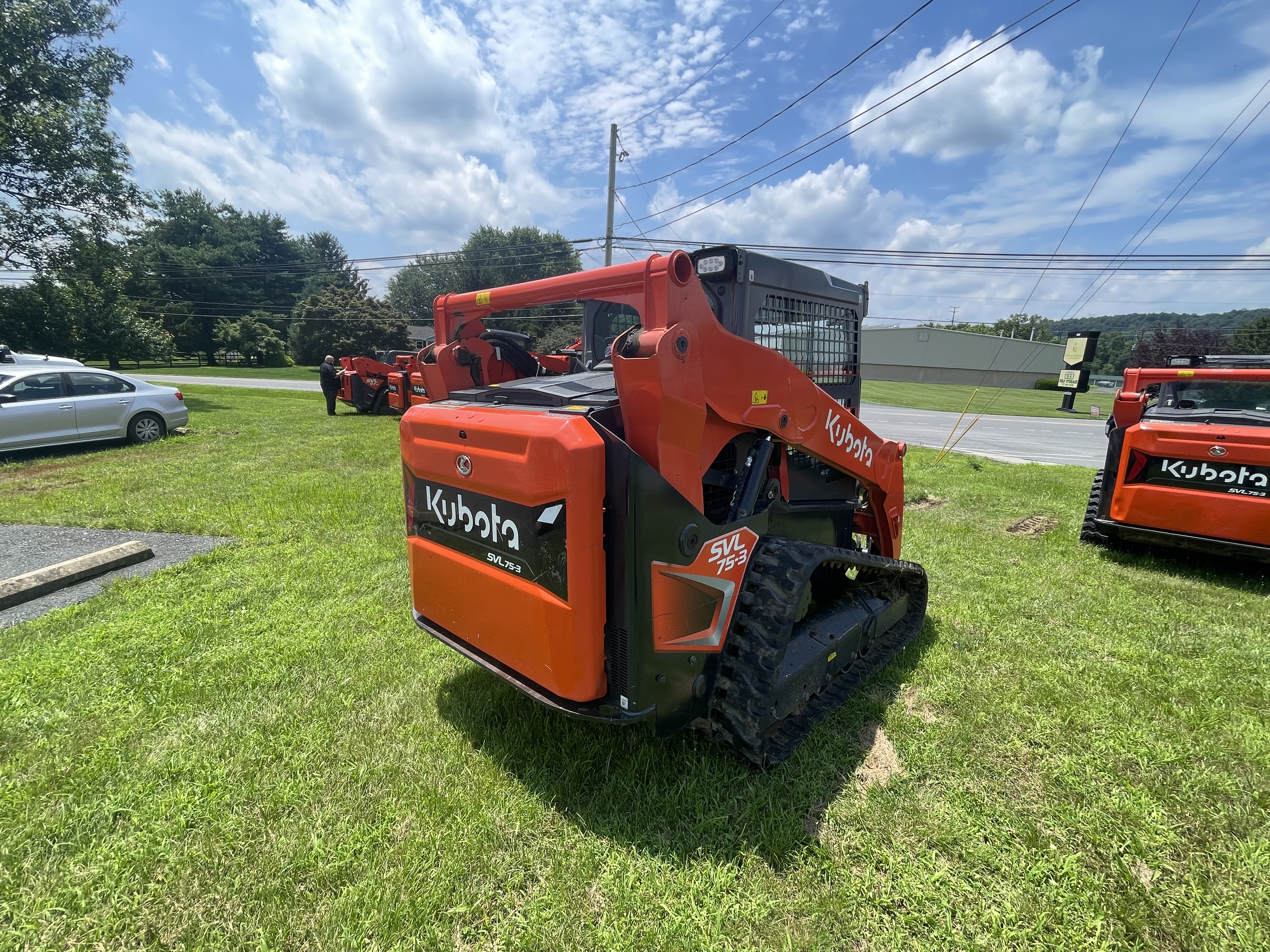 Kubota 75-3 - photo 6