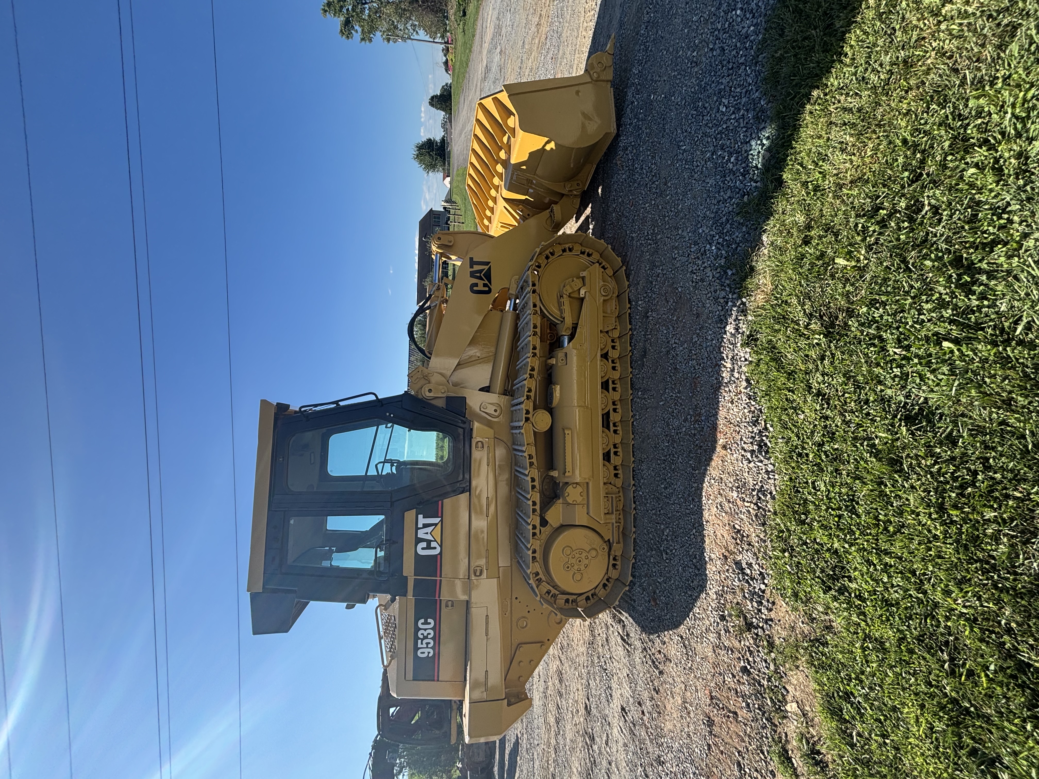 2006 CAT 953C - photo 2