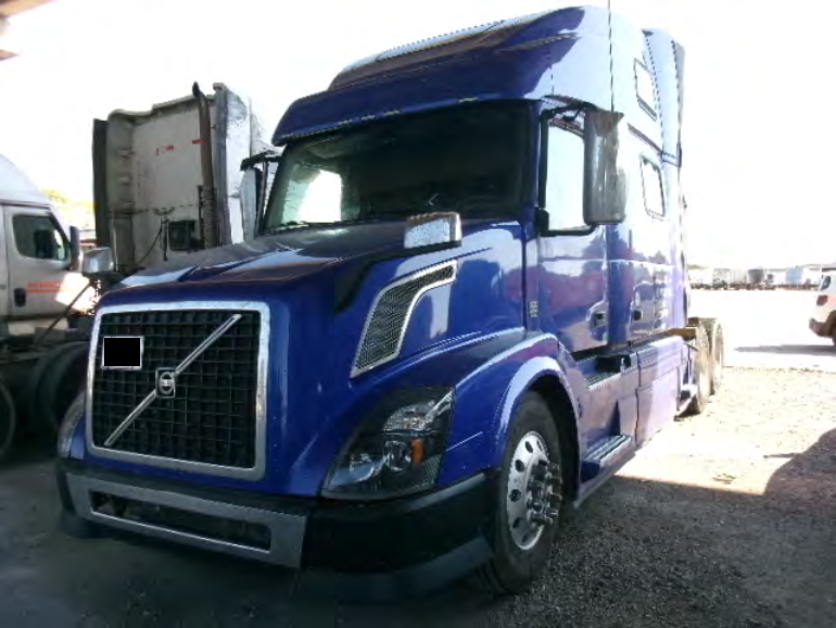 CLEAN TITLE 2016 Volvo VNL780 - photo 1