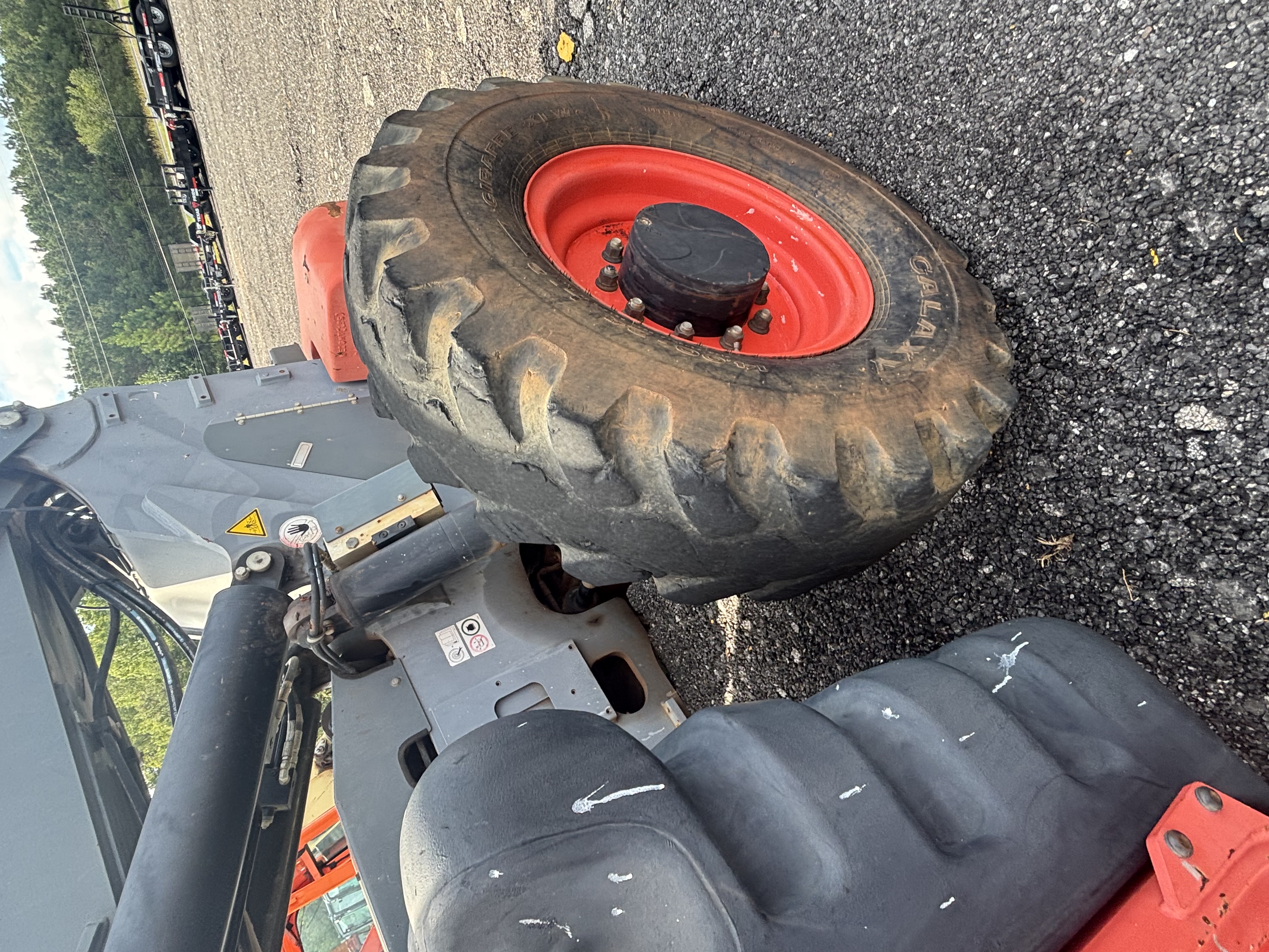 2019 Skyjack 1054 telehandler - photo 6
