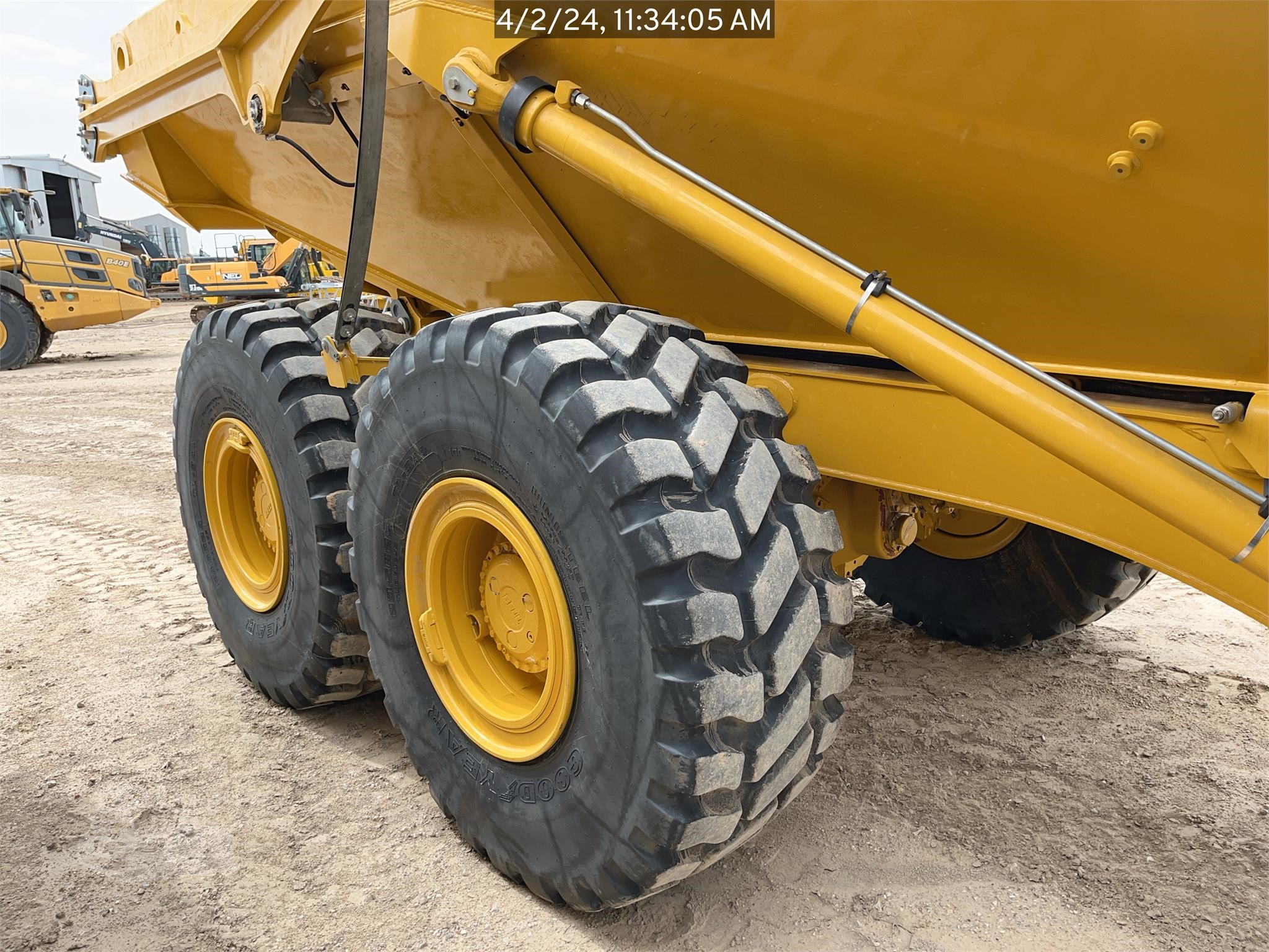 2024 BELL B25E - photo 5