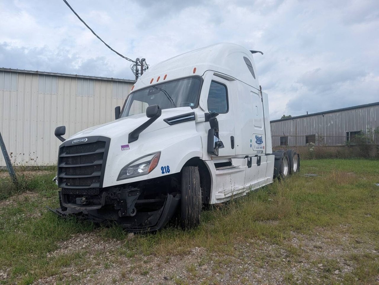 2024 Freightliner Cascadia White