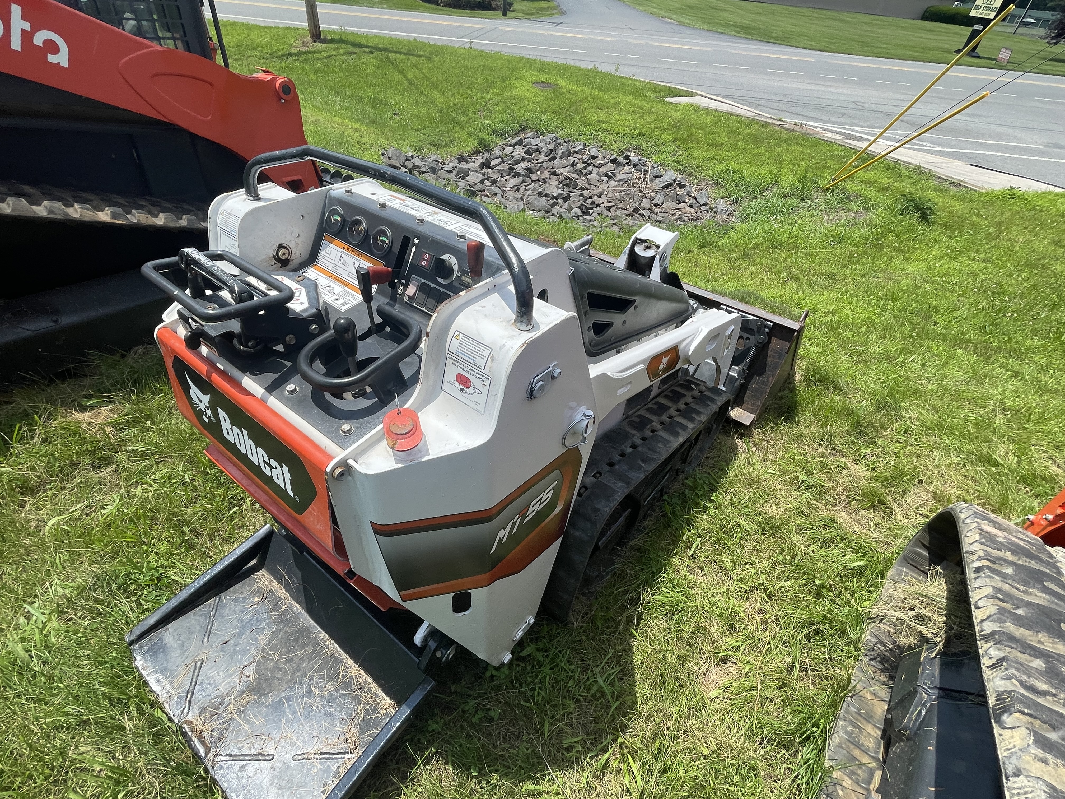 Bobcat MT55 - photo 5