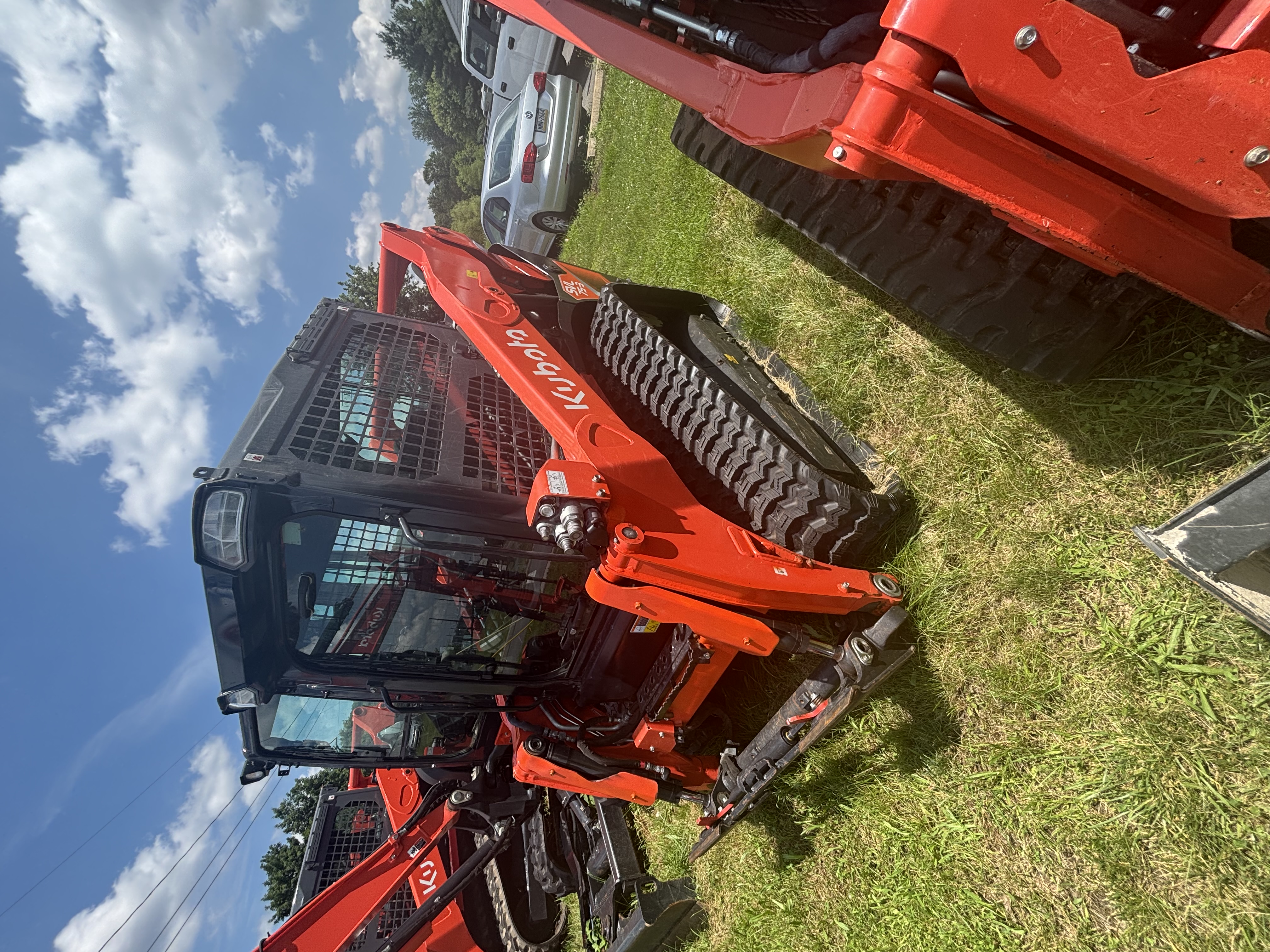 Kubota 75-3 - photo 2