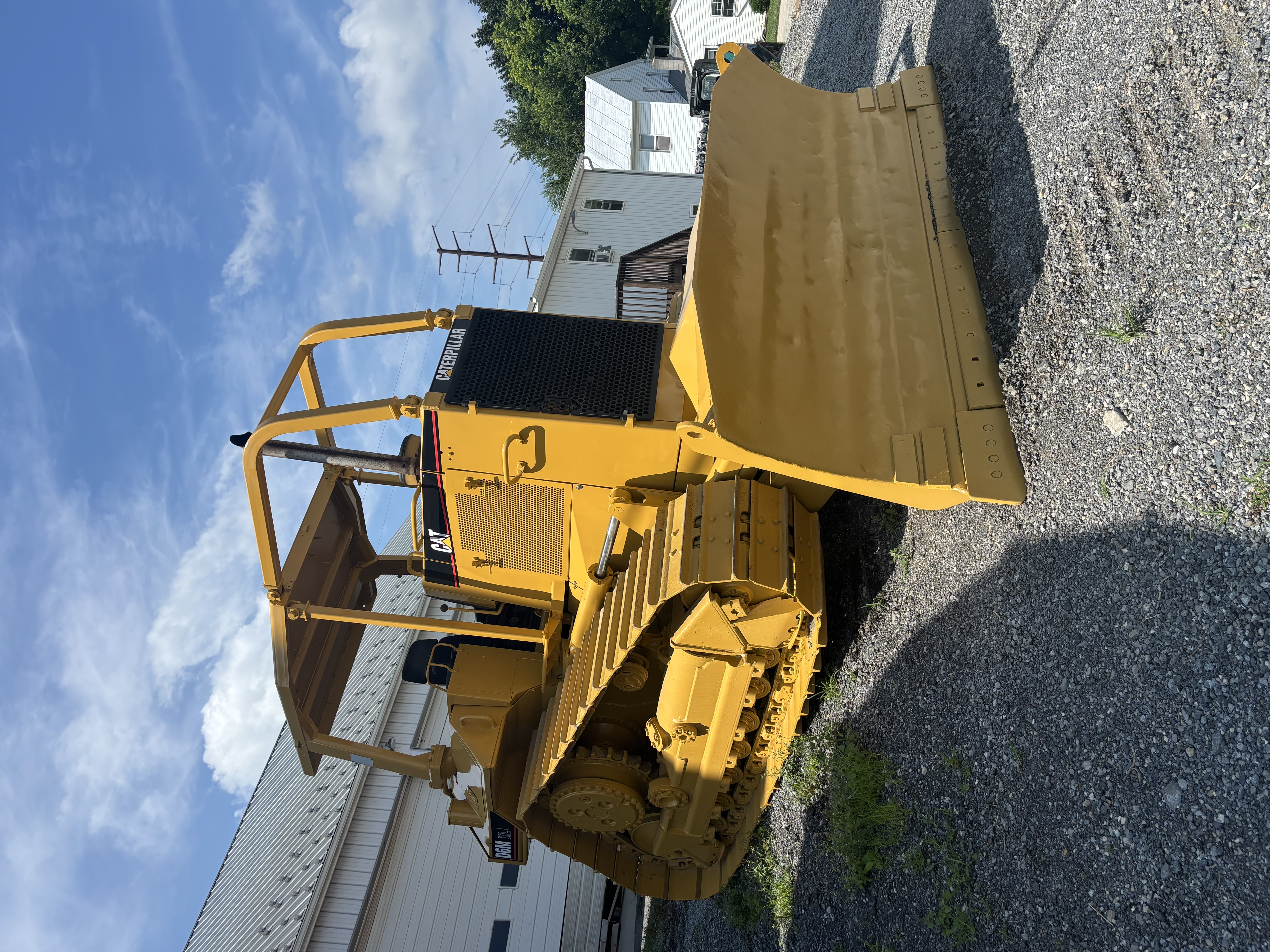 CAT D6M XL