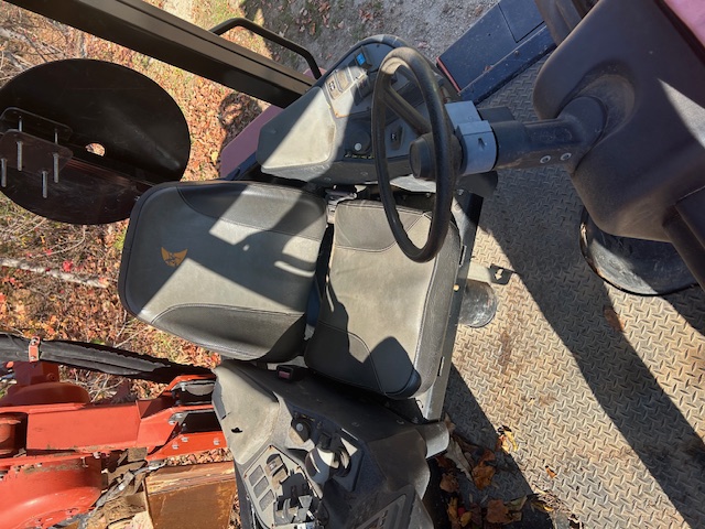 2016 Ditch Witch RT125 Quad Trencher - photo 5