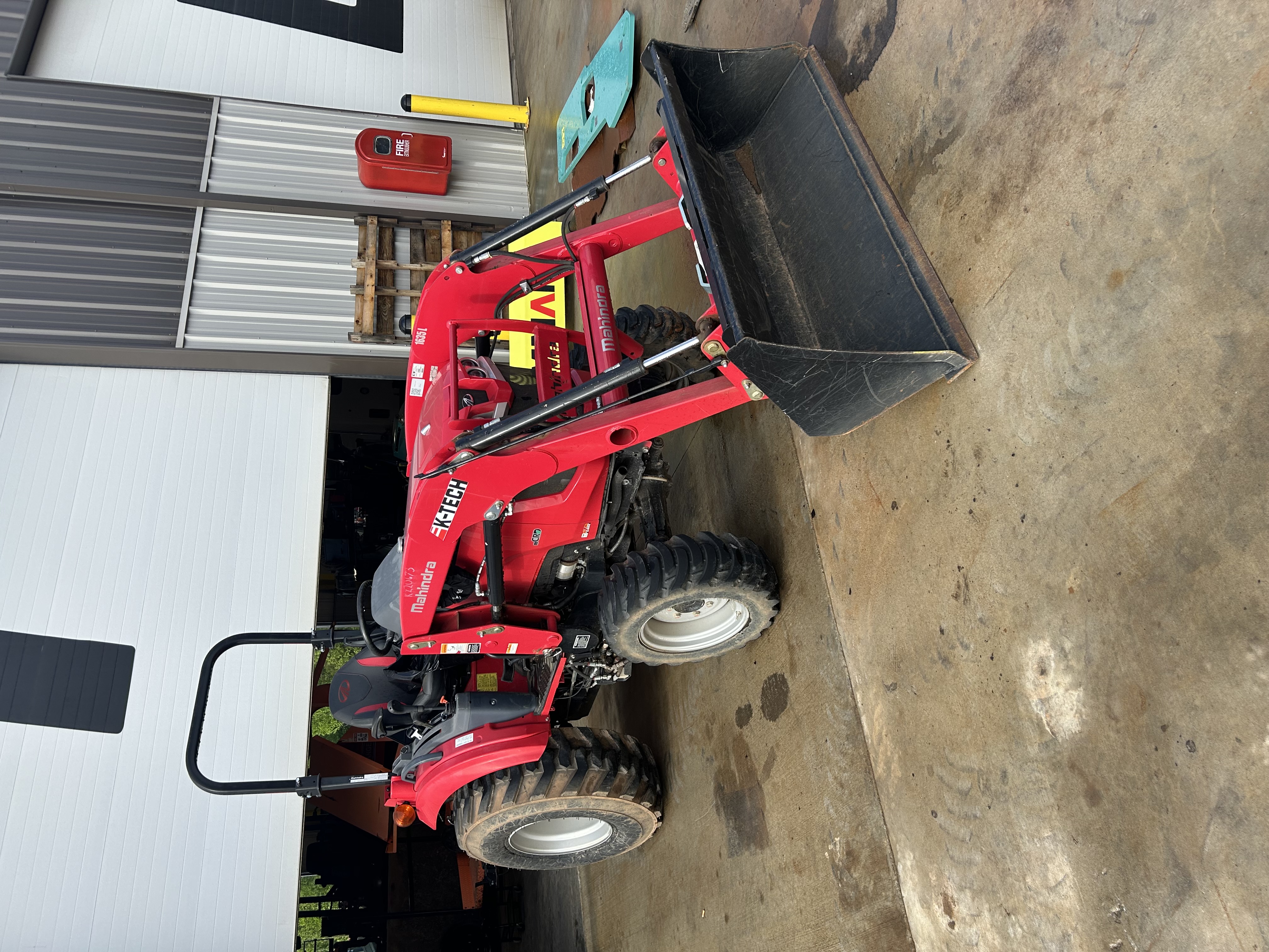 2023 Mahindra 1635HST