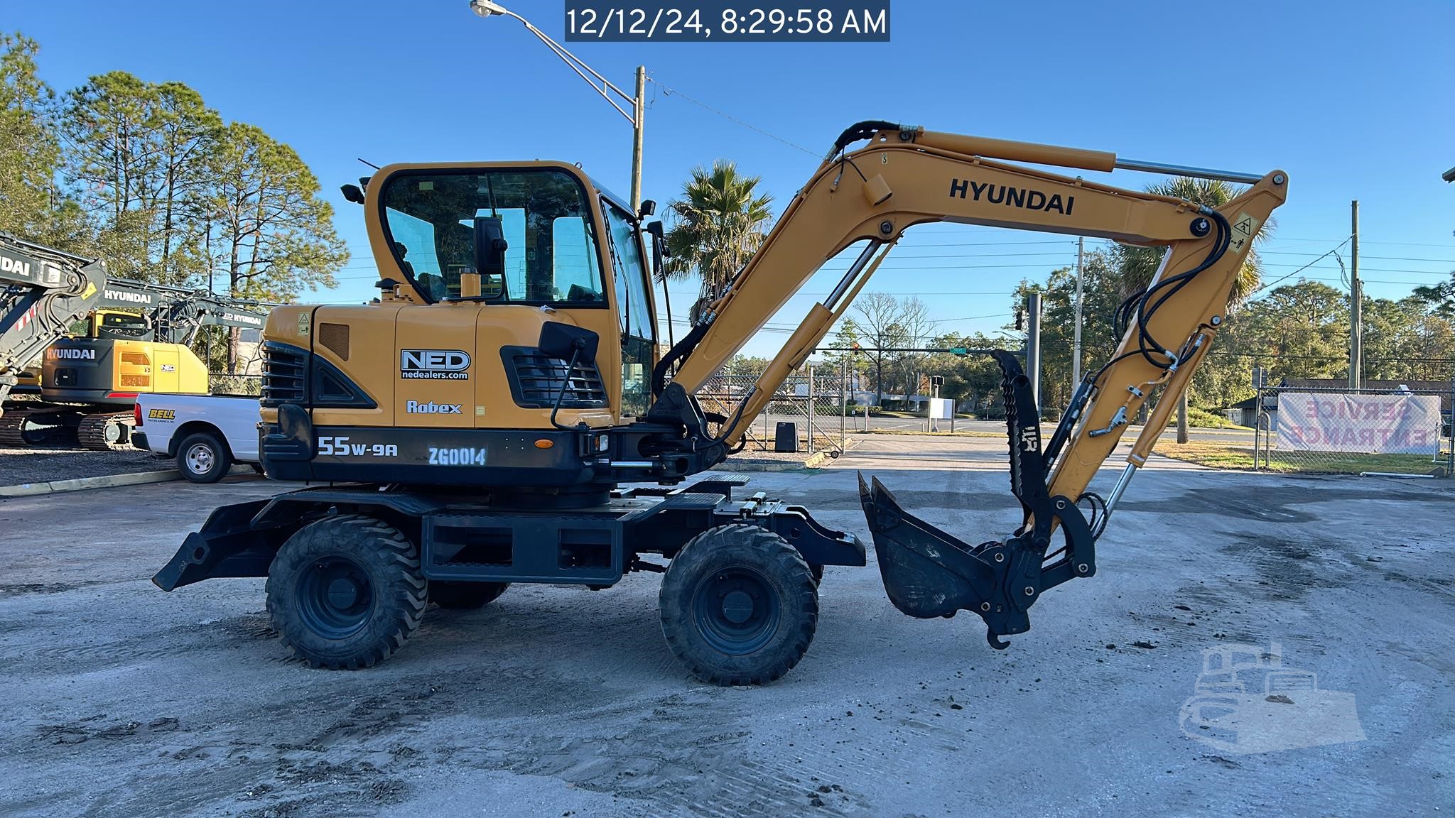 2023 HYUNDAI ROBEX 55W-9A - photo 5