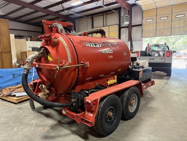 2017 Ditch Witch MV800 Trailer Mounted Mud Vac - photo 6