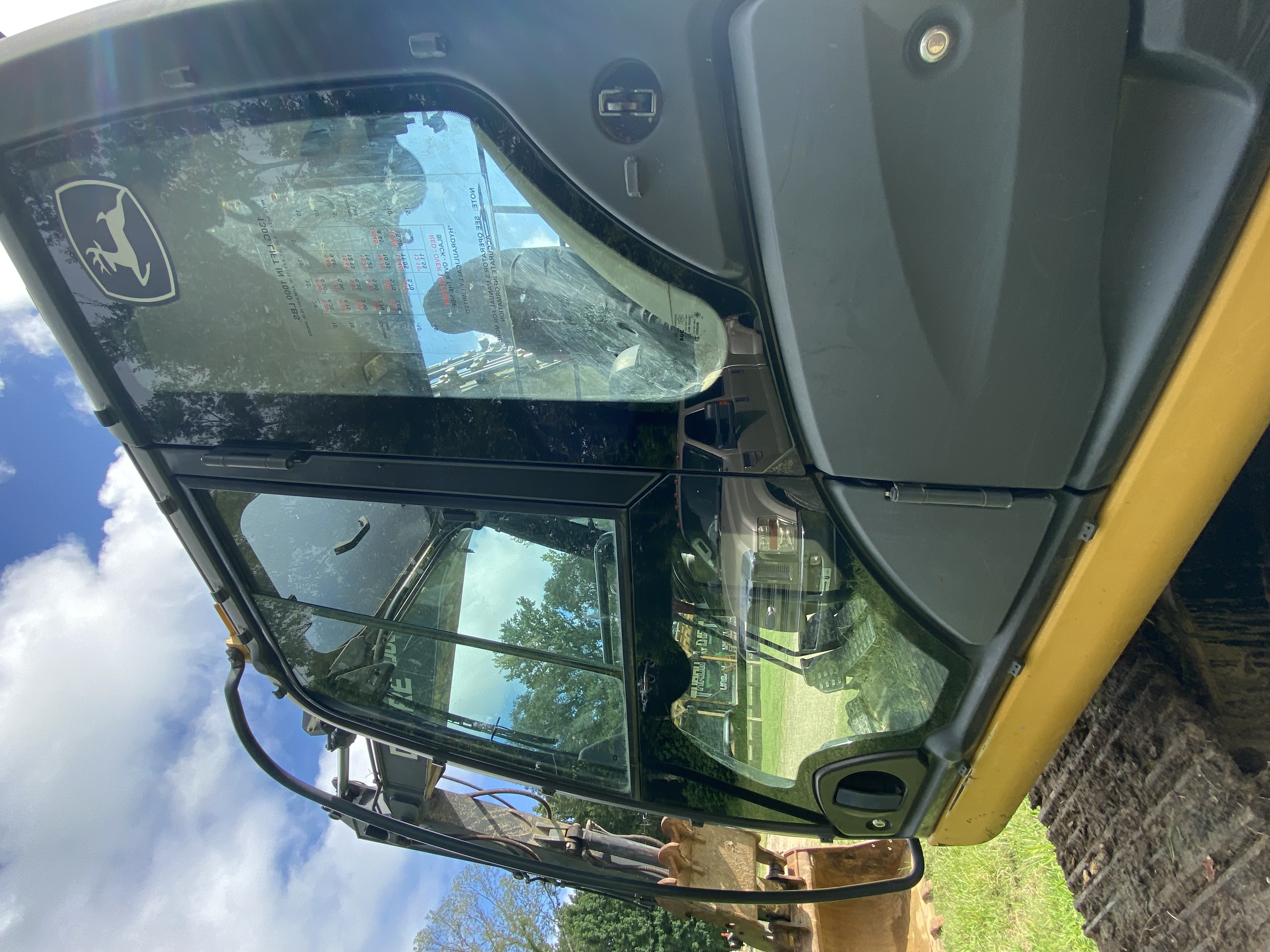 2015 John Deere 130G - photo 5