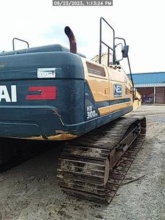 2016 HYUNDAI HX300 LR Crawler Excavator - photo 4
