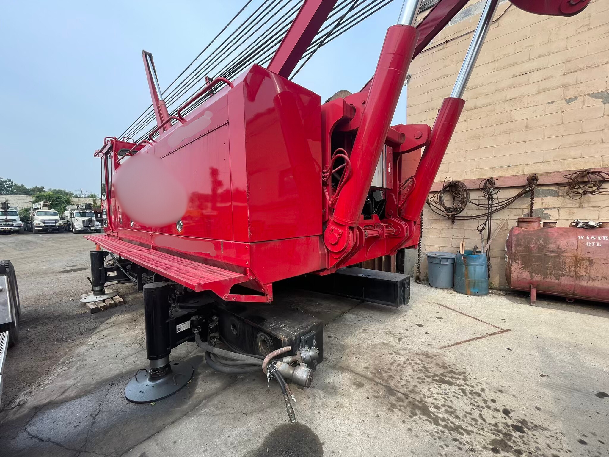 Manitowoc 888 Crawler Crane - photo 5