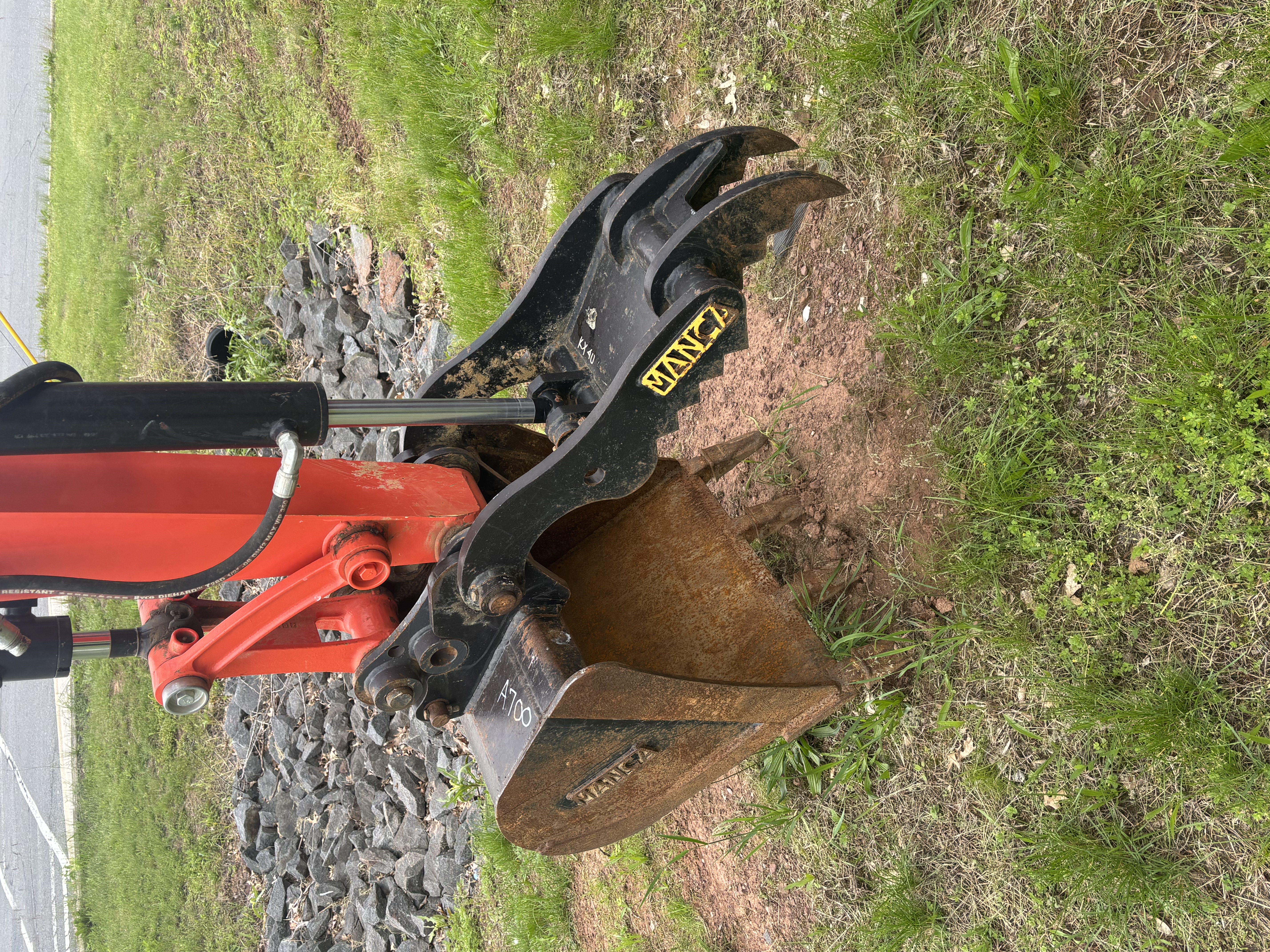 2022 Kubota KX040-4 - photo 5