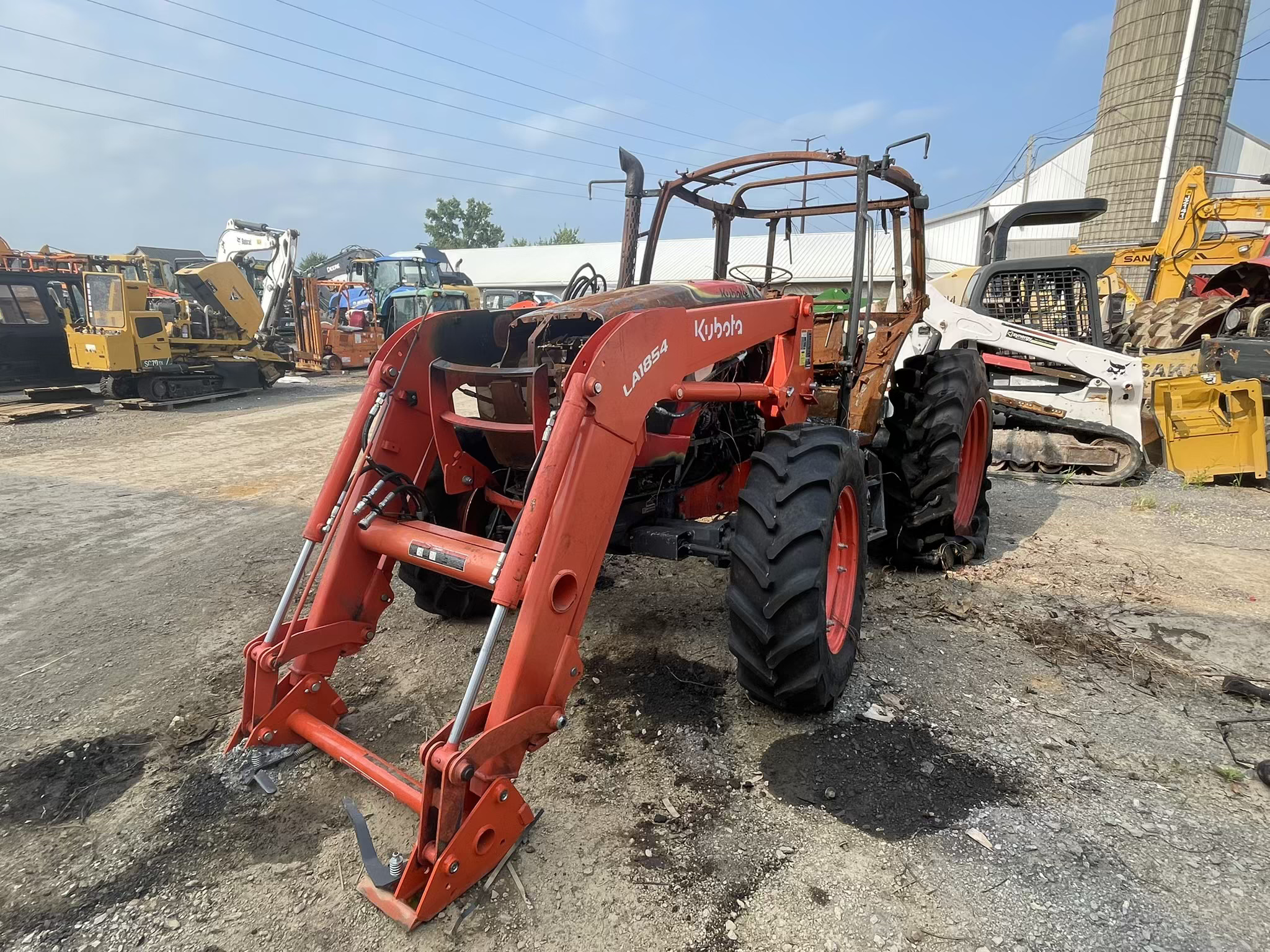 Kubota M5-111D Tractor - photo 2