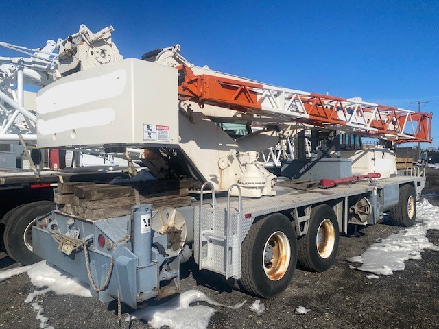 1999 Terex T-340 - photo 3