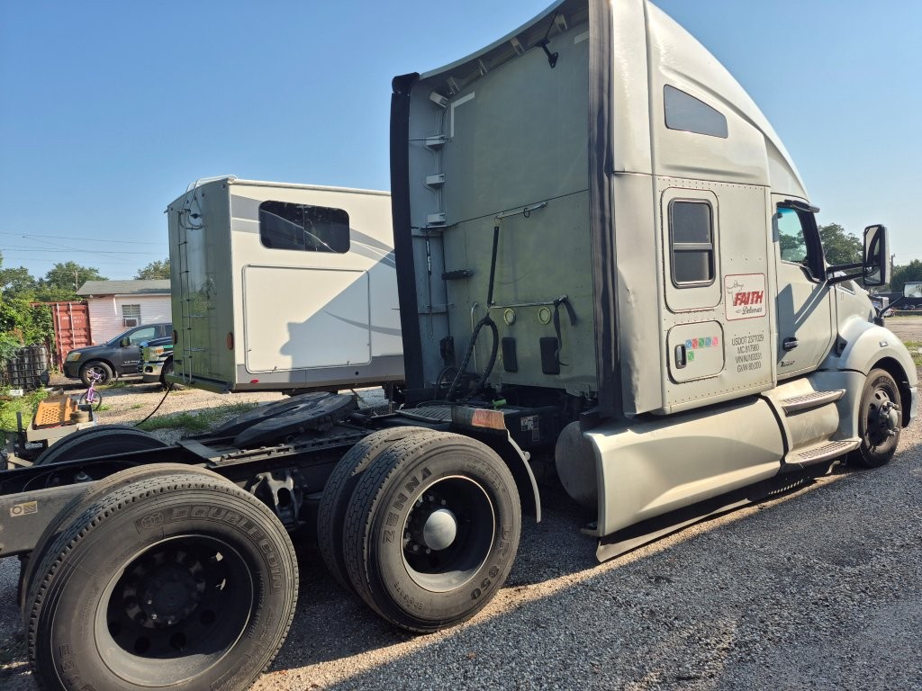 2022 Kenworth  T680 - photo 5
