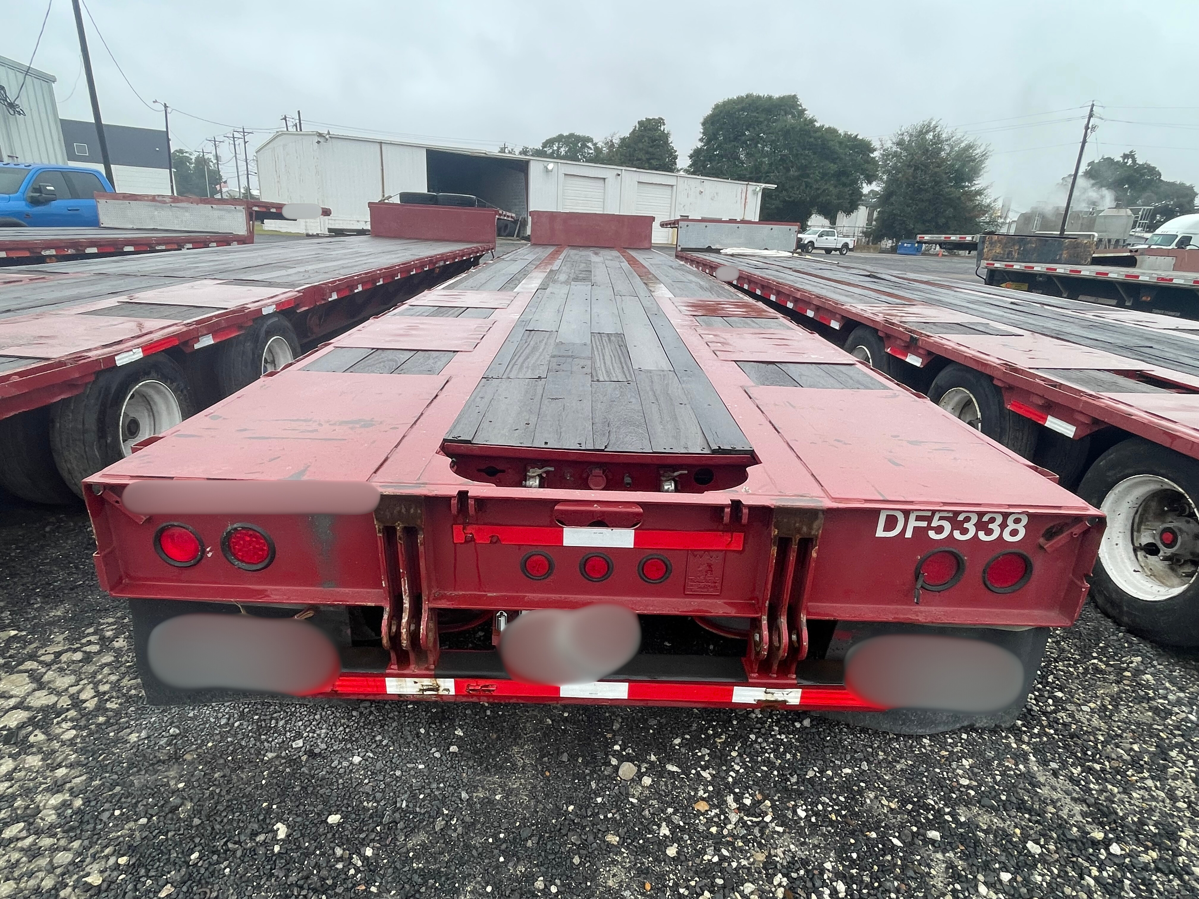 2004 Trail King Tri Axle Step Deck - photo 3