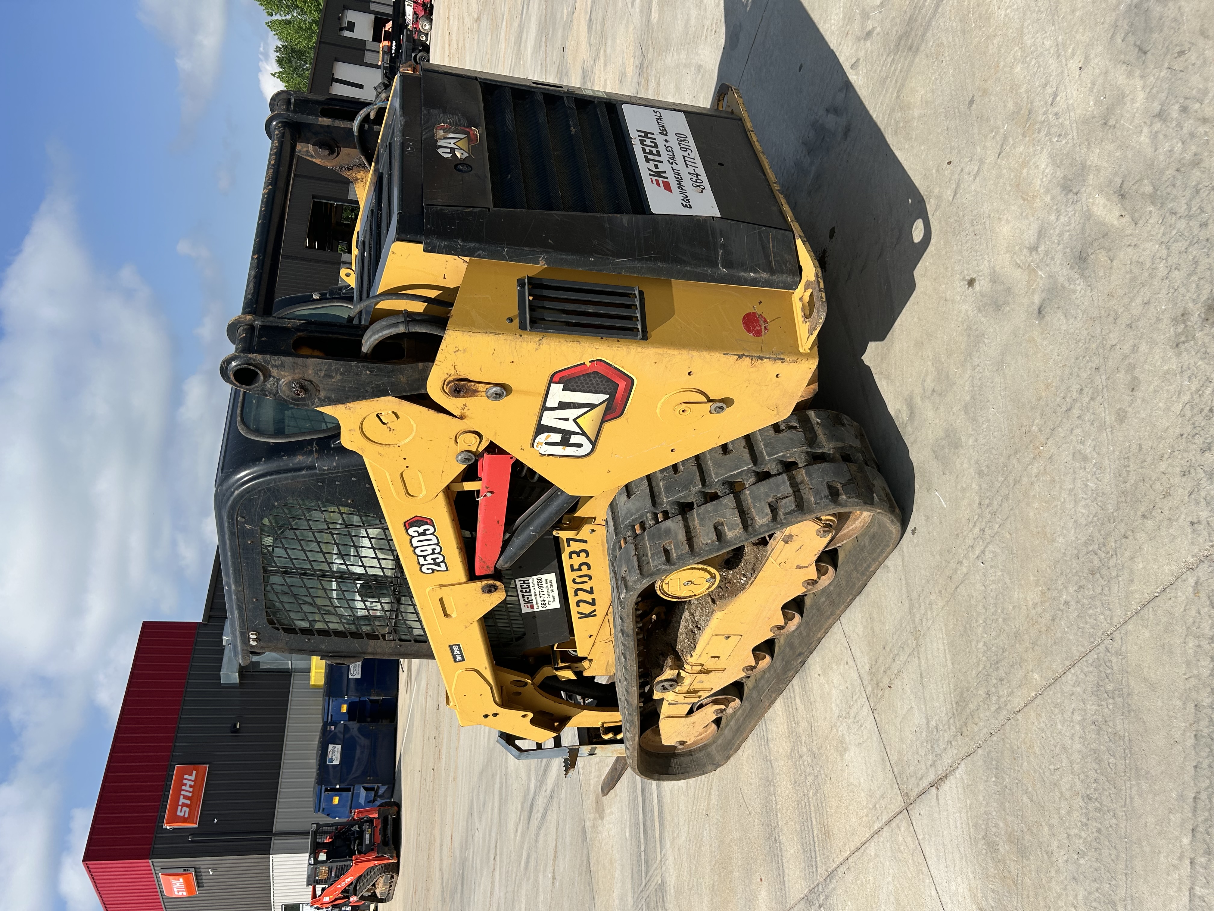 2021 CAT 259D3 - photo 4