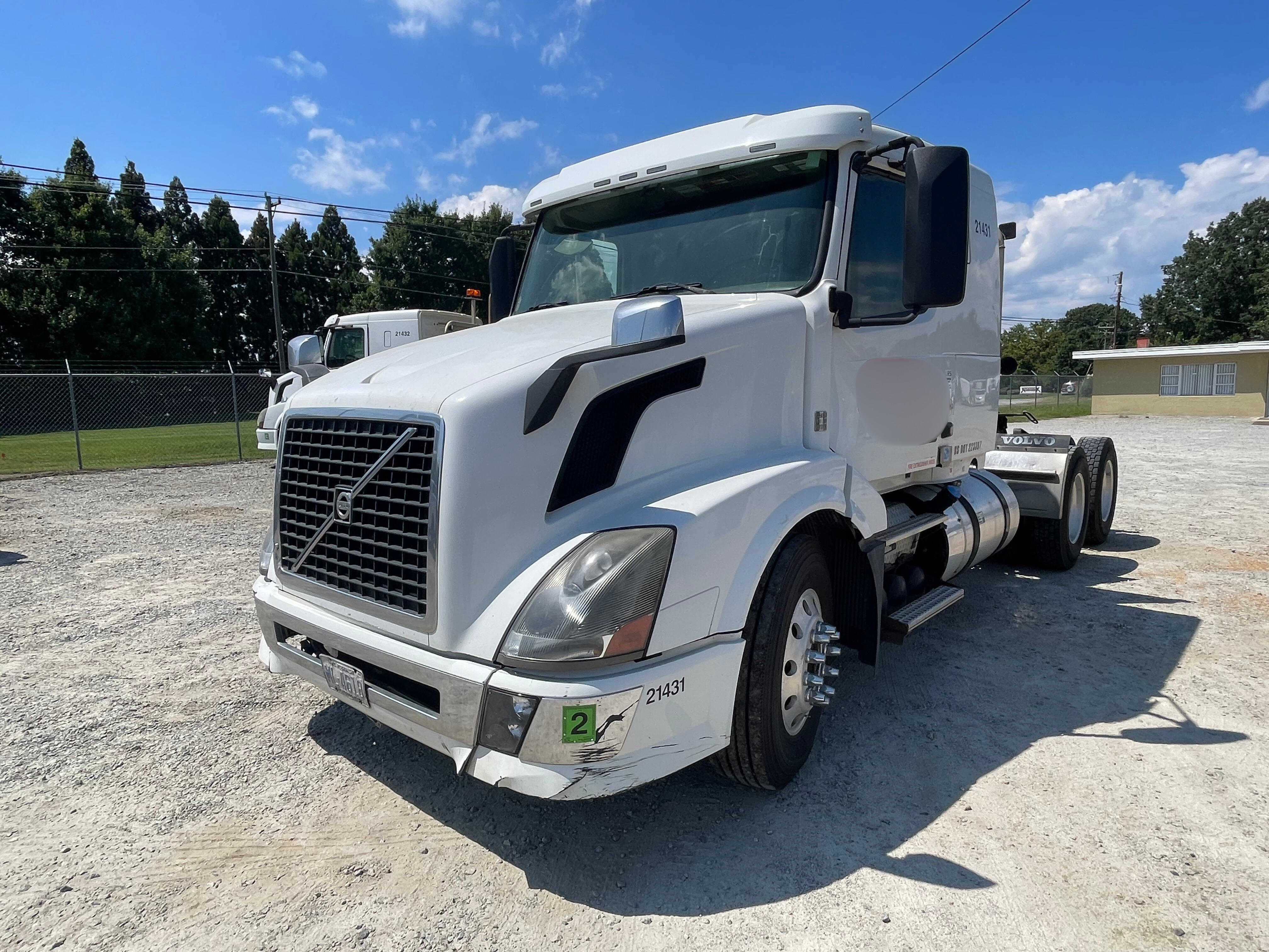 2014 Volvo VNL - photo 4