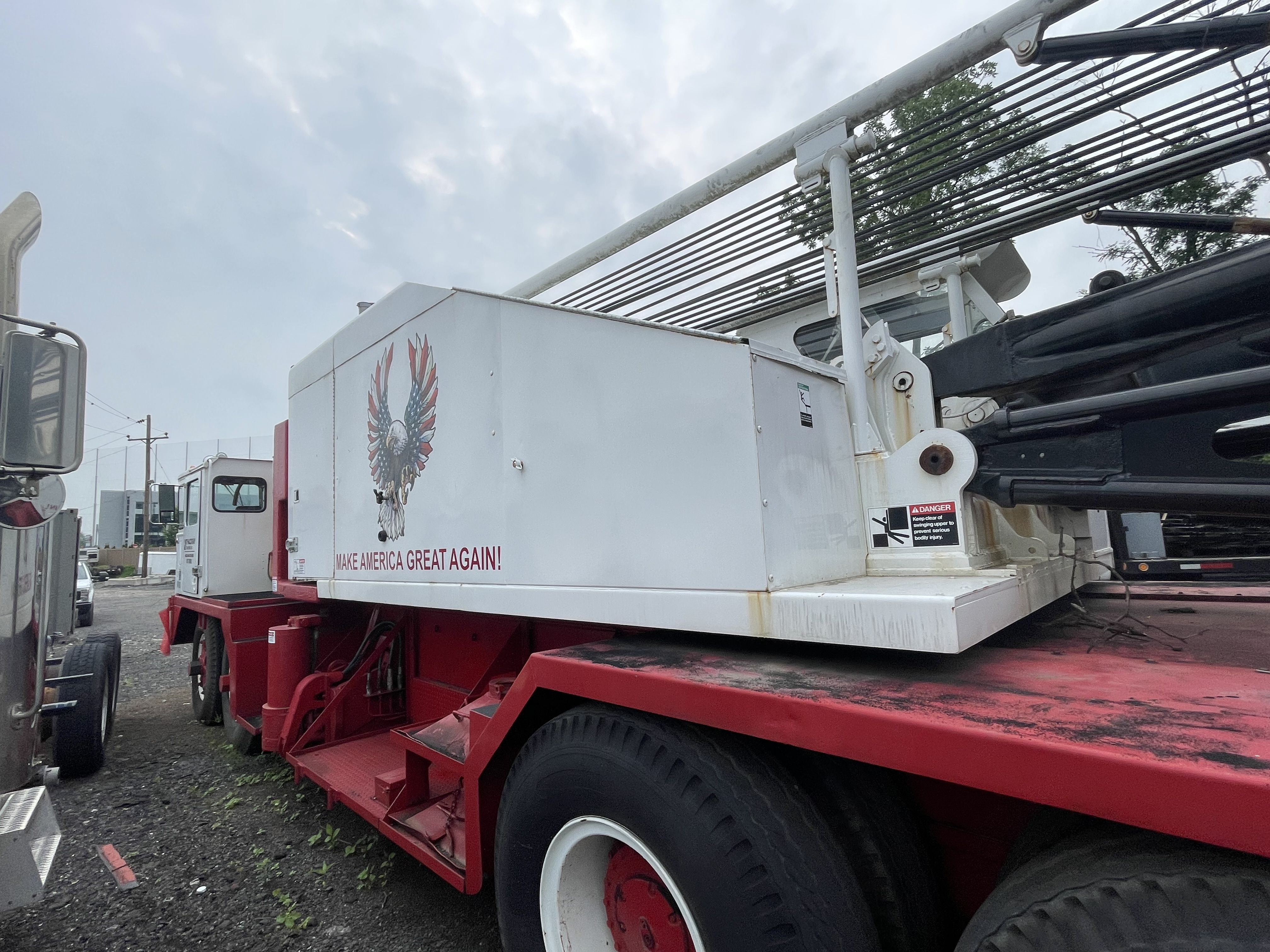 FMC Link-Belt HC238 Lattice Boom Truck - photo 2