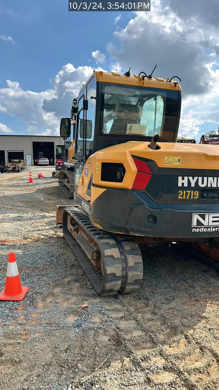 2024 HYUNDAI HX85A Crawler Excavator - photo 4