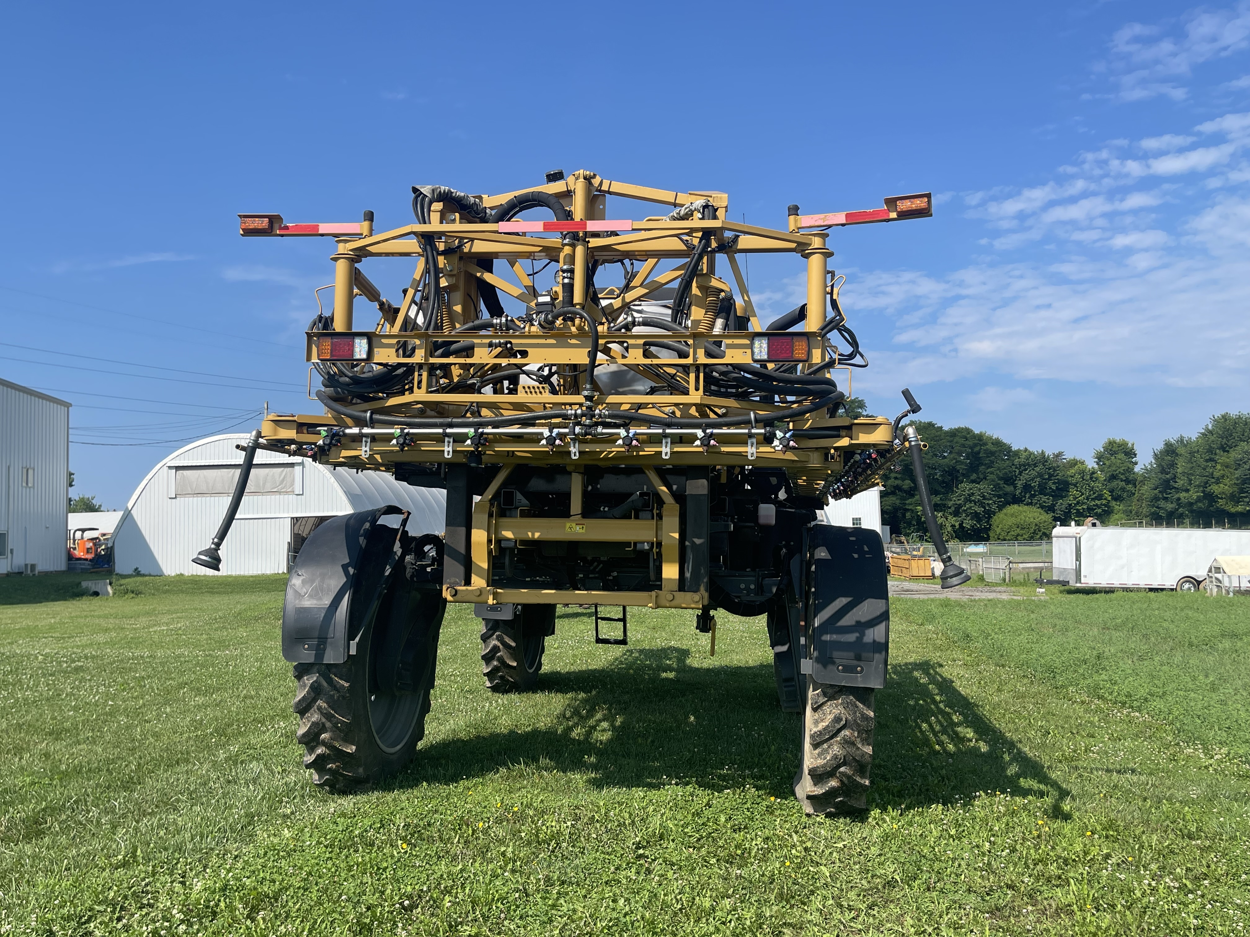 Challenger Rogator Sprayer - photo 5
