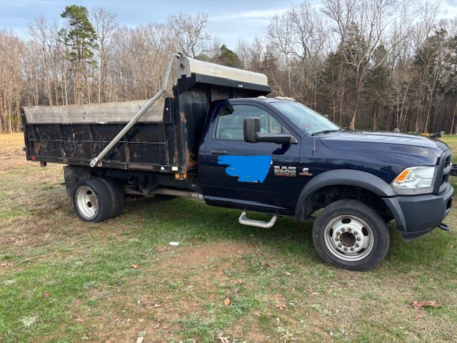 2014 RAM 5500 Dump Truck - photo 3