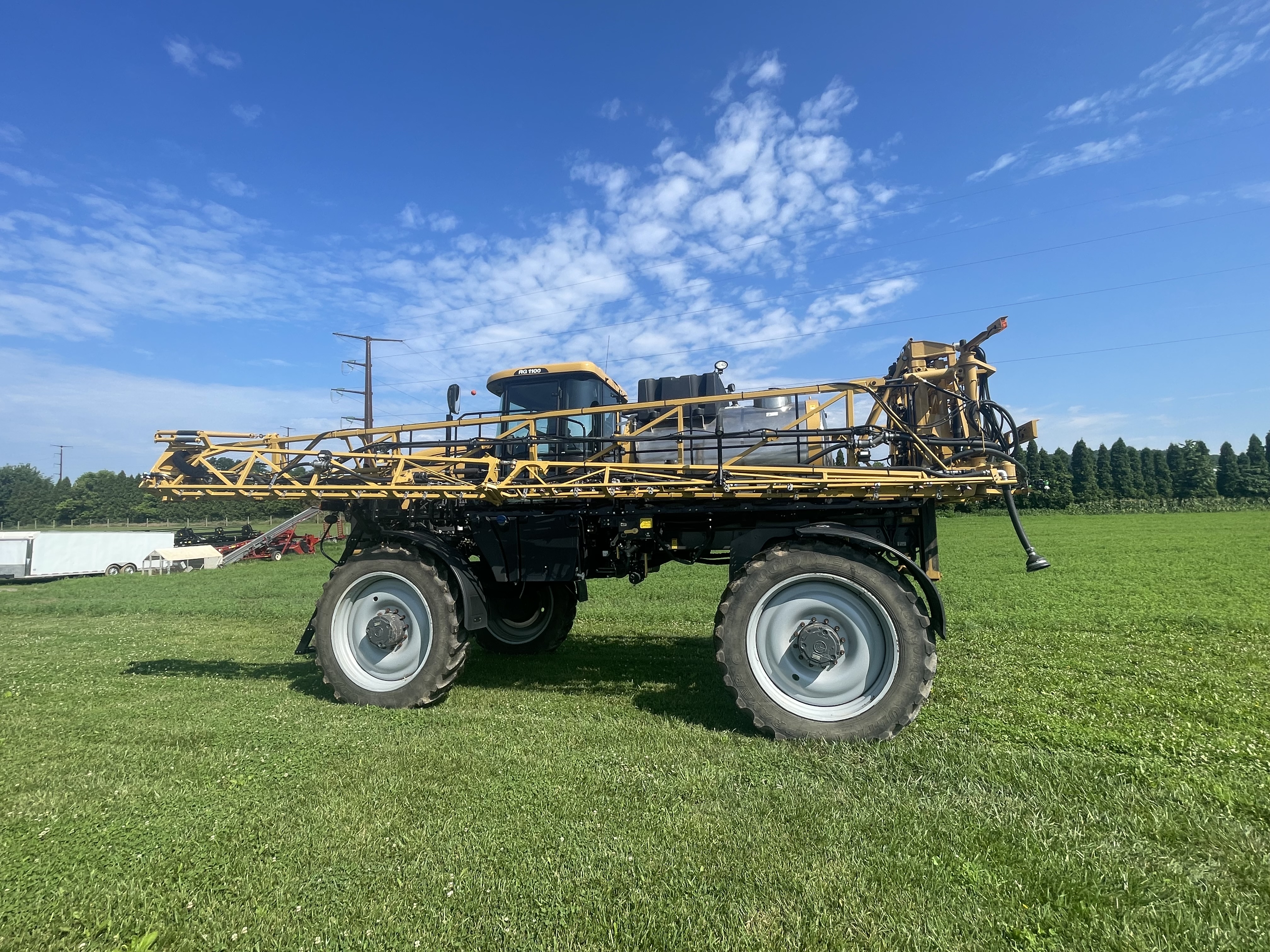 Challenger Rogator Sprayer - photo 4