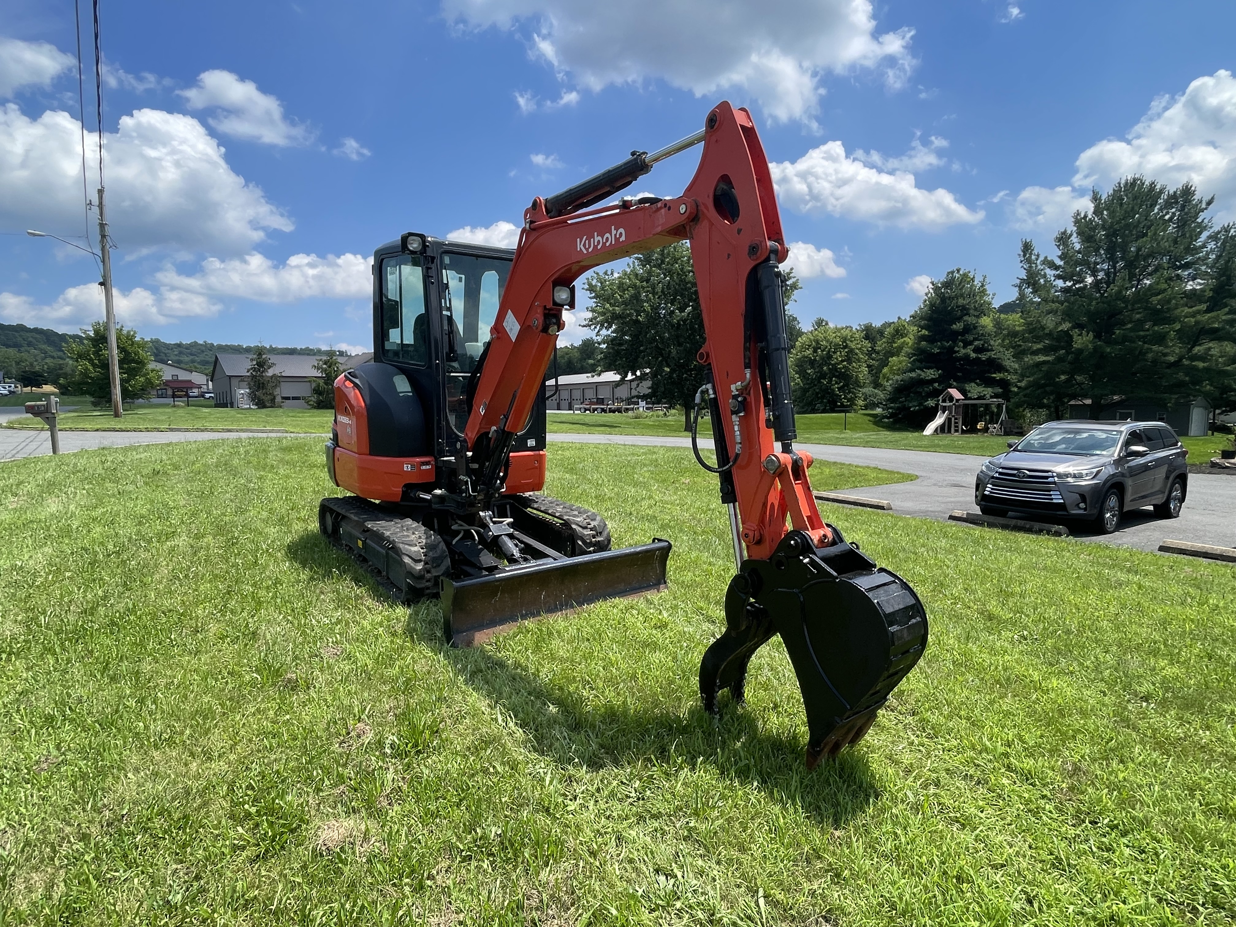 Kubota KX033-4