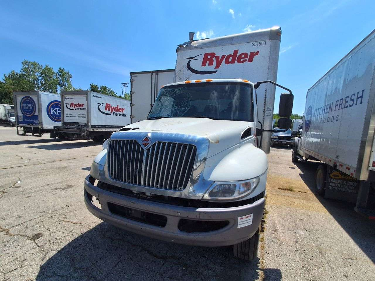 2020 International MV607 - photo 1