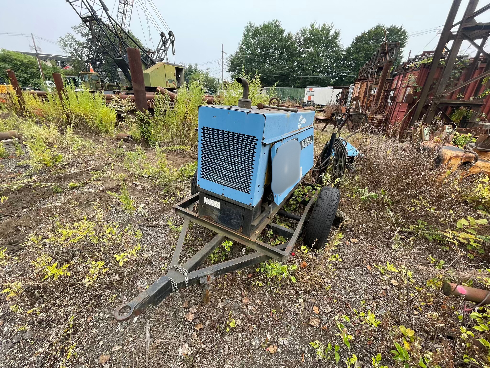 Miller Big 40 Diesel DC Welding Generator - photo 3