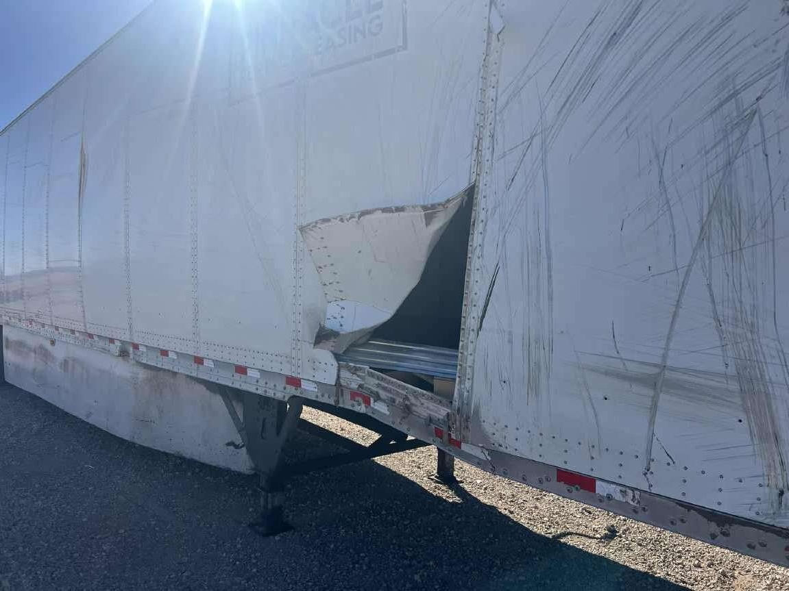 *DISPOSAL OPTIONS NEEDED* 2023 Hyundai Trailer - photo 4